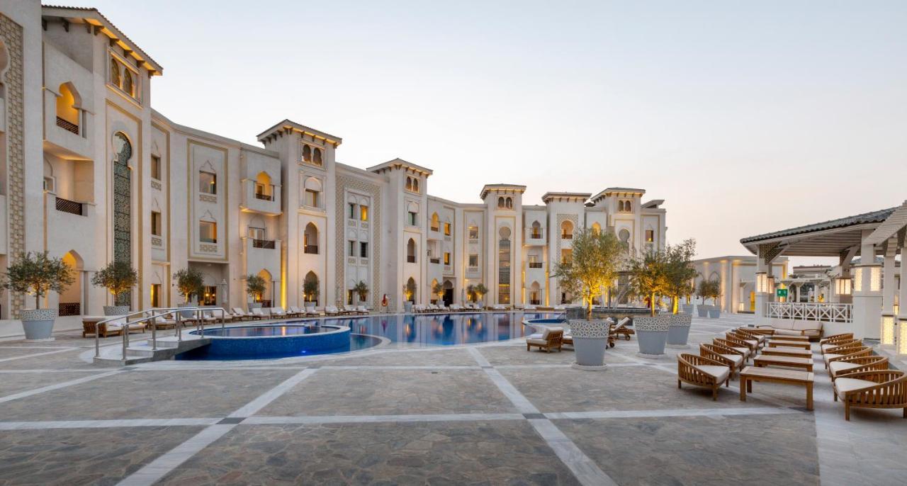 Ezdan Palace Hotel Ντόχα Εξωτερικό φωτογραφία The Ritz-Carlton, Al Hamra