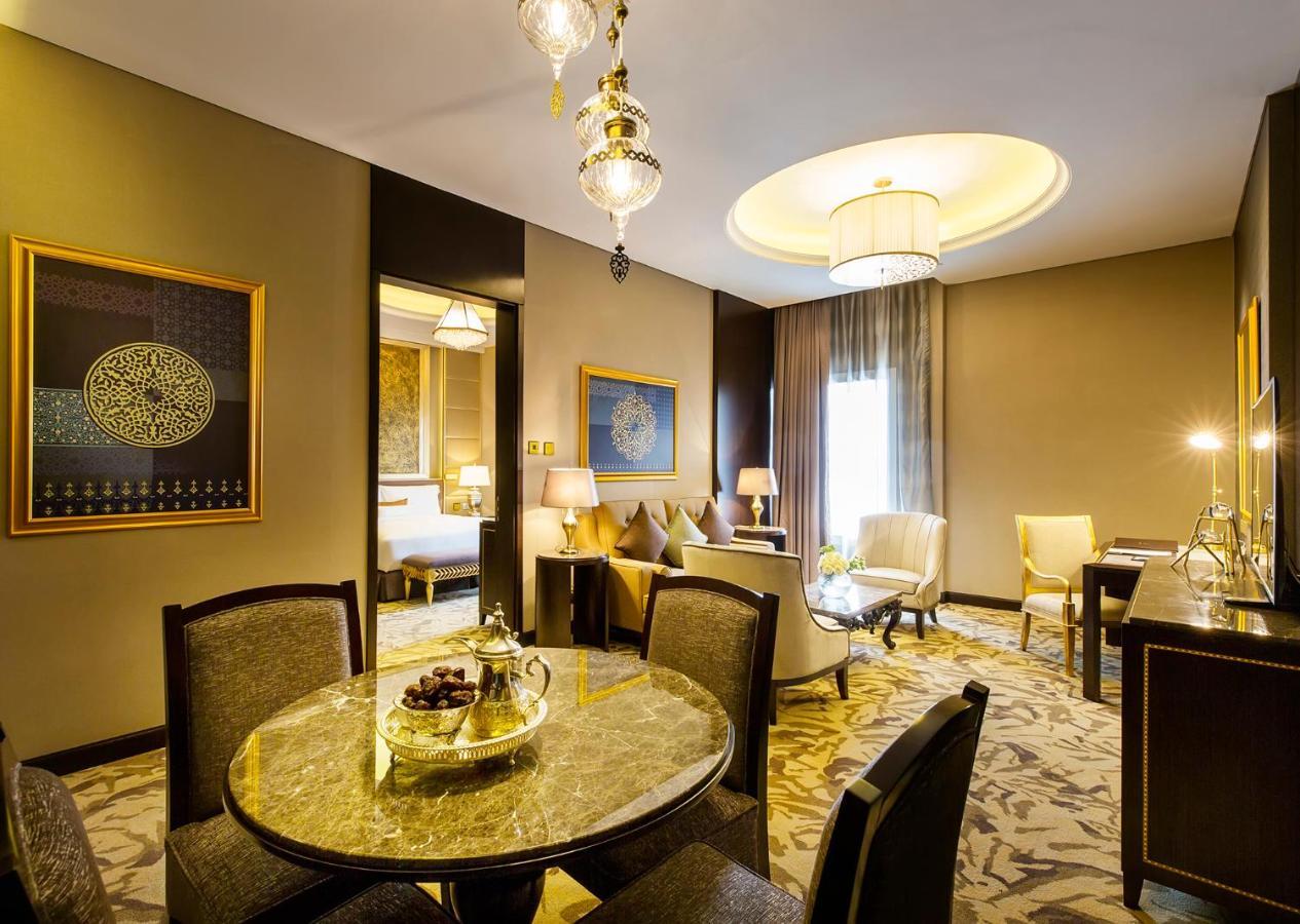 Ezdan Palace Hotel Ντόχα Εξωτερικό φωτογραφία Suite at the hotel