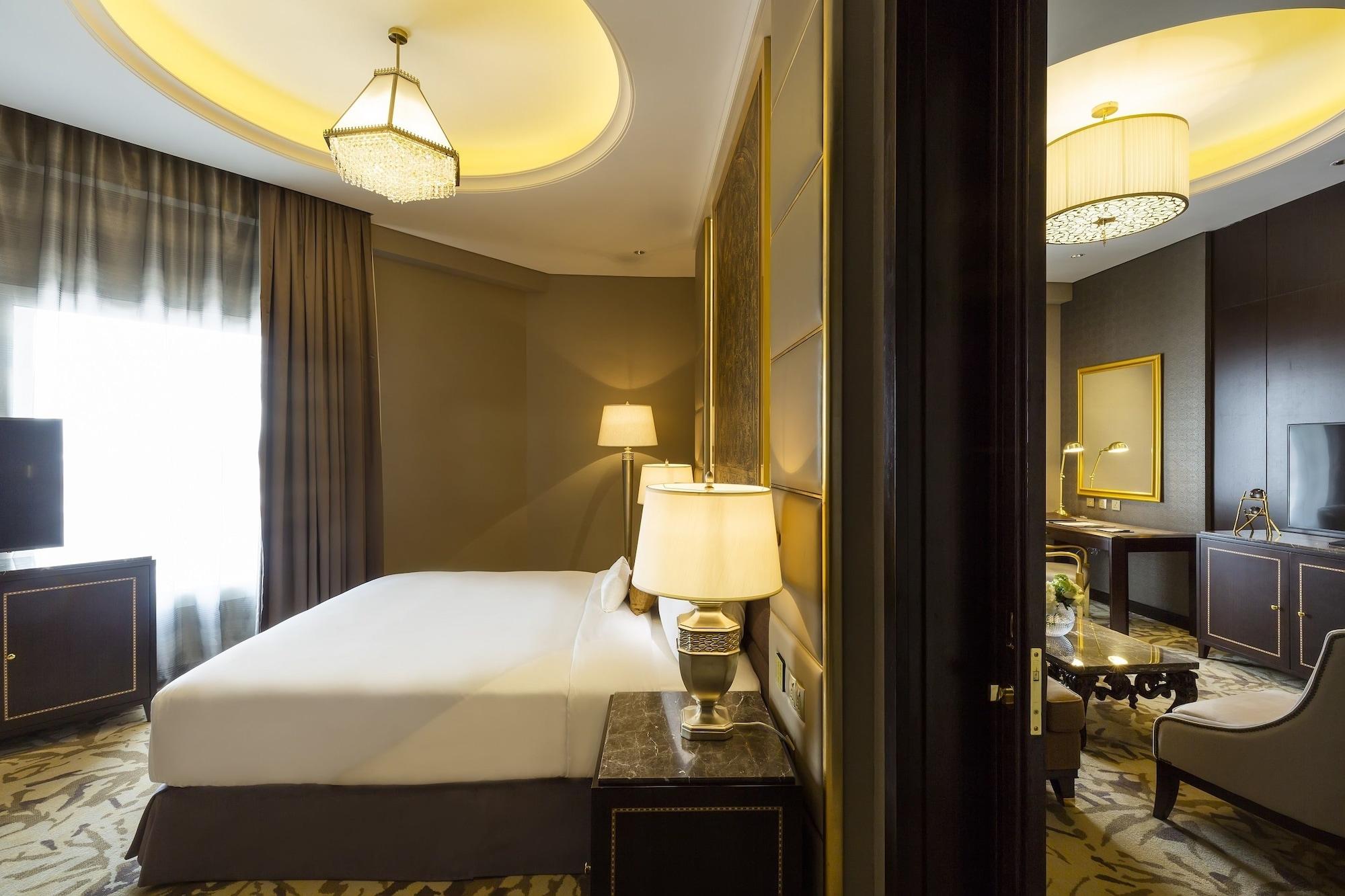 Ezdan Palace Hotel Ντόχα Εξωτερικό φωτογραφία A bedroom at the hotel