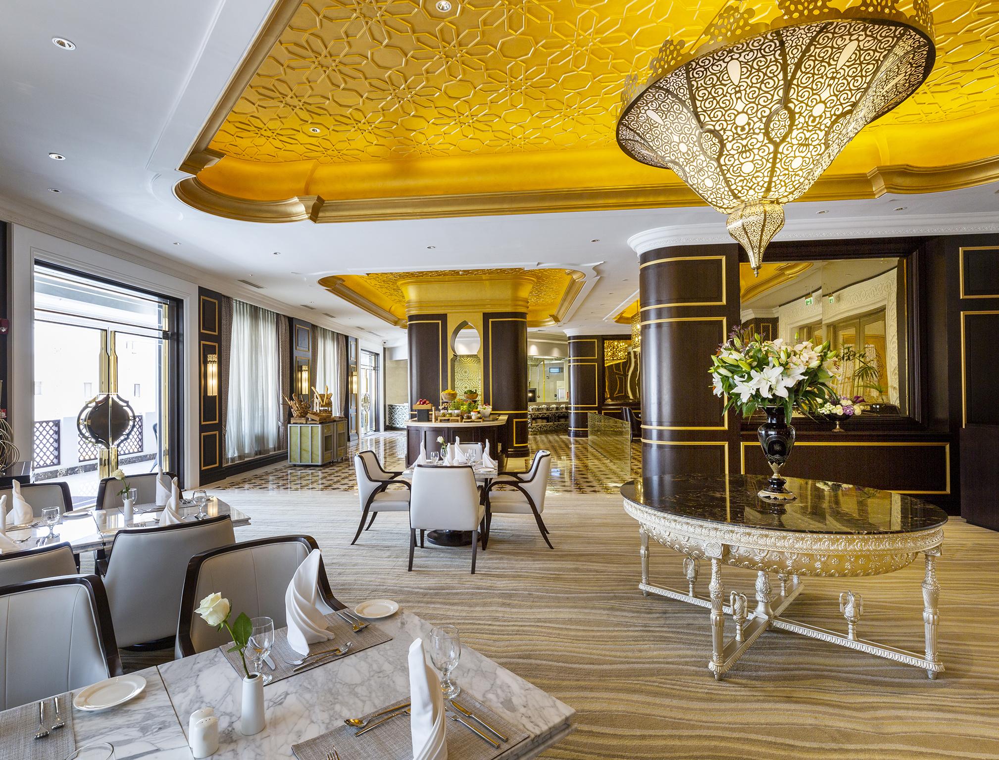 Ezdan Palace Hotel Ντόχα Εξωτερικό φωτογραφία The restaurant
